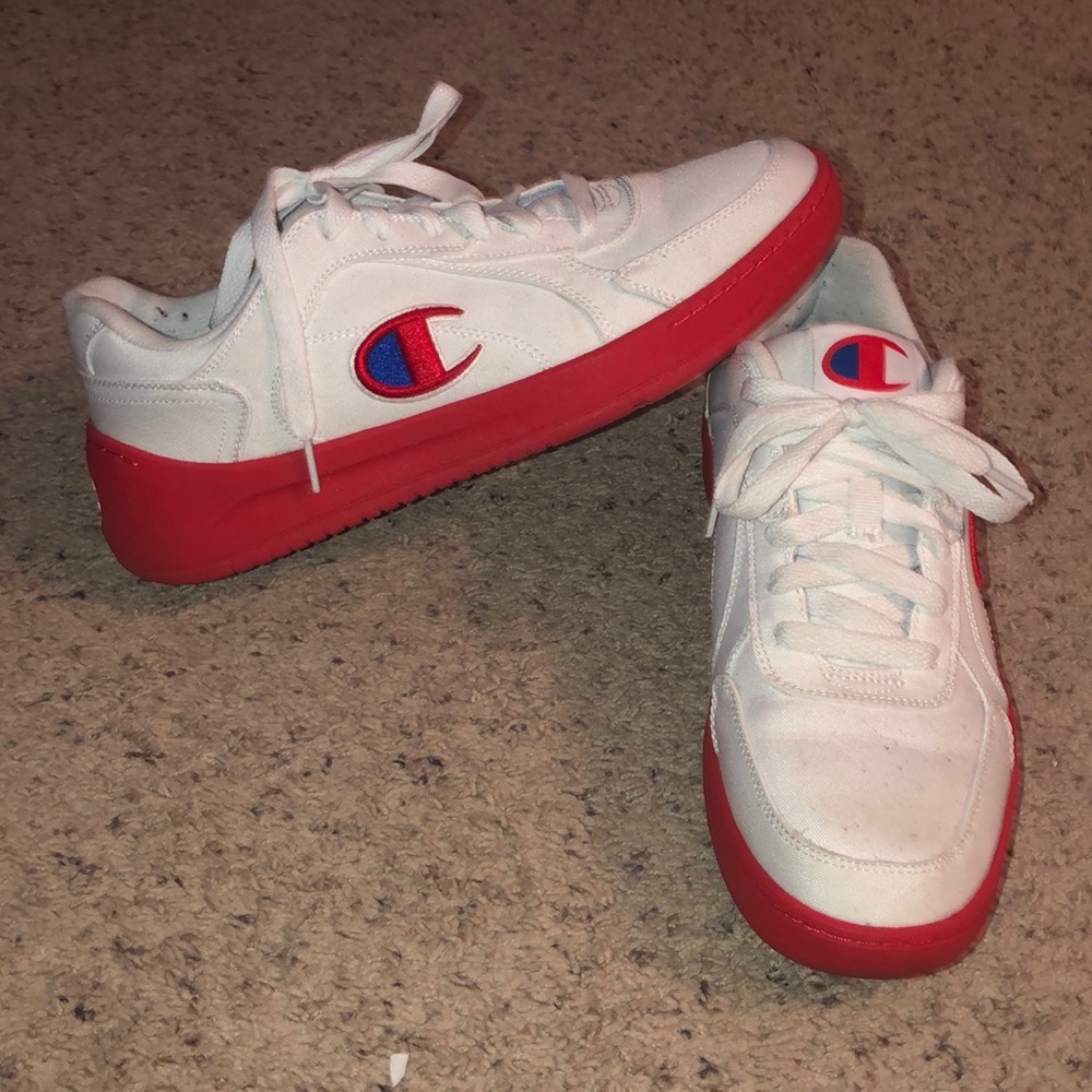 Men’s Champion tennis shoes